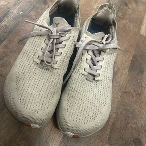 Flux Footwear Adapt Runner - cream